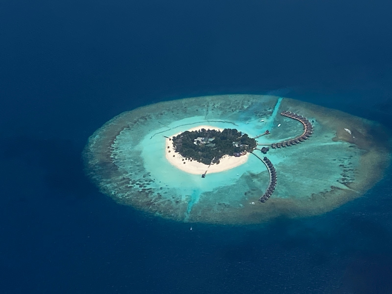 Vayafushi JD Maldives Resort Construction Management